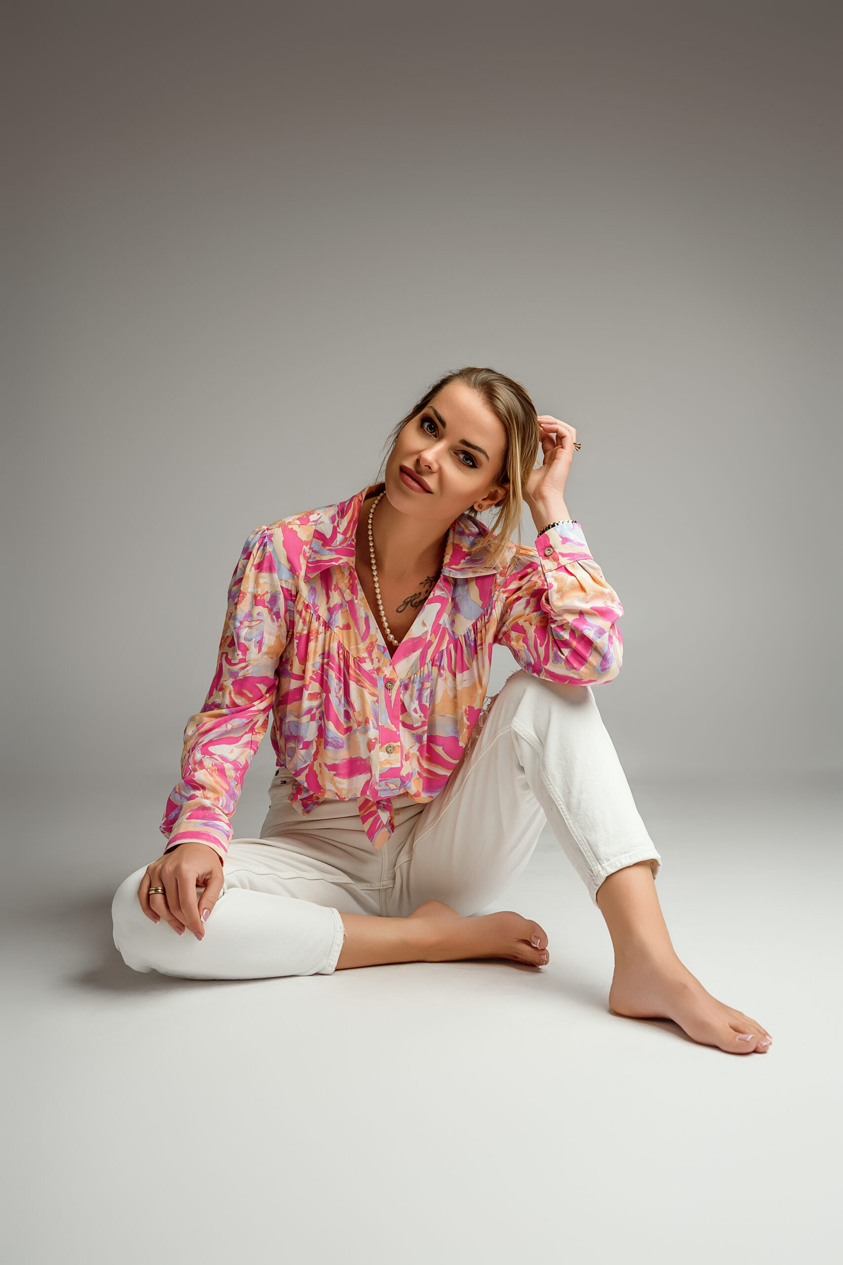 światła szerokopasmowego